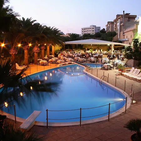 President Hotel