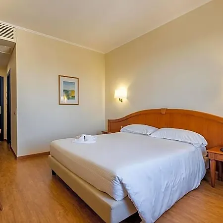 President Hotel 3*